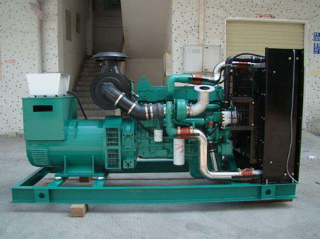 广宁1100kw康明斯柴油发电机组图片 广宁1100kw康明斯柴油发电机组图片